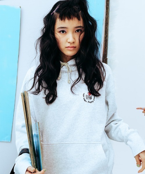 The Make Happy Studio(ザメイクハッピーストゥディオ)の「The Make Happy Studio/ザメイクハッピーストゥディオ/SWEAT HOODY(パーカー・メンズ・その他7/ネイビー/ブラック・M/XL/L)」の3枚目の写真