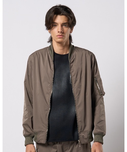 wjk（ダヴルジェイケイ）の「neck zip blouson（ブルゾン・メンズ・ブラック/カーキ/ブラック系その他・SMALL/MEDIUM/LARGE/X-LARGE）」の10枚目の写真