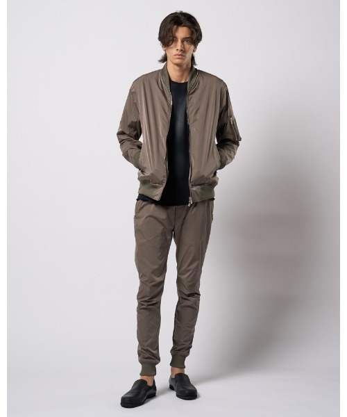 wjk（ダヴルジェイケイ）の「neck zip blouson（ブルゾン・メンズ・ブラック/カーキ/ブラック系その他・SMALL/MEDIUM/LARGE/X-LARGE）」の16枚目の写真