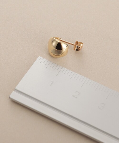 COCOSHNIK（ココシュニック）の「K10ファンシェイプ スタッズピアス（ピアス（両耳用）・レディース・イエローゴールド・00）」の5枚目の写真