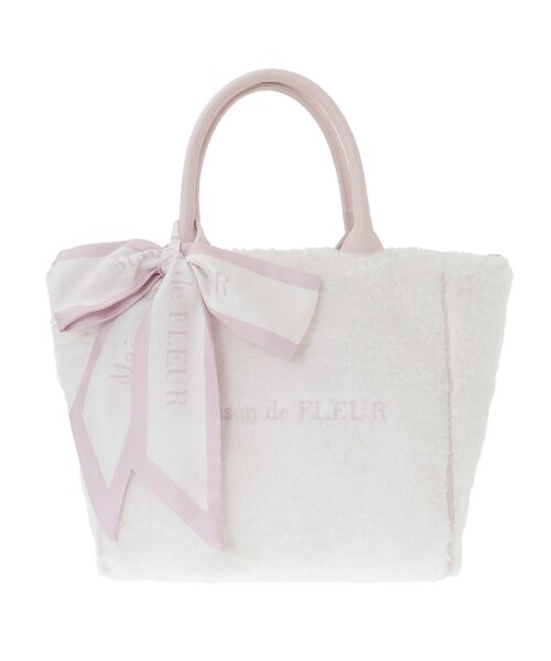 Maison de FLEUR（メゾンドフルール）の「スカーフ付きボア2WayMトートバッグ（トートバッグ・レディース・ブラック/ライトブルー/ピンクベージュ・FREE）」の14枚目の写真