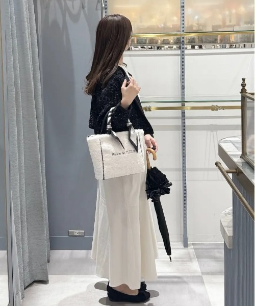 Maison de FLEUR（メゾンドフルール）の「スカーフ付きボア2WayMトートバッグ（トートバッグ・レディース・ブラック/ライトブルー/ピンクベージュ・FREE）」の7枚目の写真