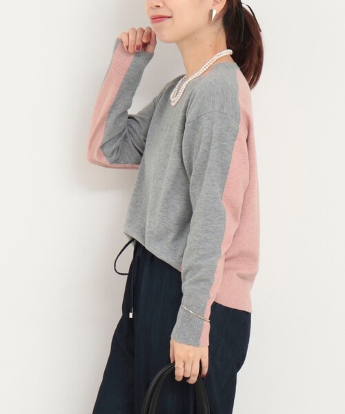 MICO COULIER（ミコクリエ）の「Cash feel 配色プルオーバーニット（ニット/セーター・レディース・チャコールグレー/ライトグレー/ブラウン・38）」の2枚目の写真