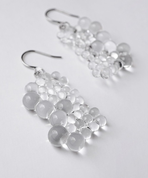 HARIO Lampwork Factory(ハリオランプワークファクトリー)の「【HARIO Lampwork Factory×vue.】ピアス 深雪(ピアス(両耳用)・レディース・クリア・フリー)」の4枚目の写真