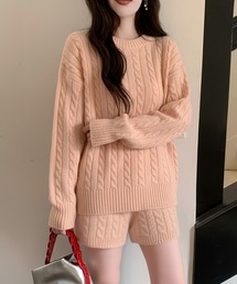 by LEGNA（バイレグナ）の「ニットセットアップ（セーター＆ショートパンツ 2点セット）（セットアップ）」