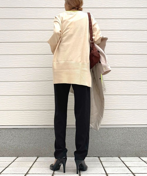 Q（キュー）の「ストレッチツイルテーパードパンツ（その他パンツ・レディース・ブラック/ベージュ/マスタード・MEDIUM）」の20枚目の写真