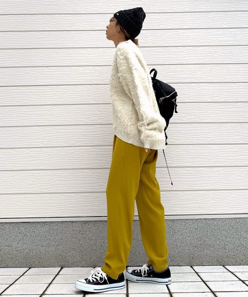 Q（キュー）の「ストレッチツイルテーパードパンツ（その他パンツ・レディース・ブラック/ベージュ/マスタード・MEDIUM）」の18枚目の写真