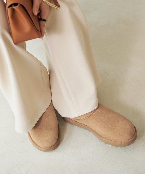 plage（プラージュ）の「UGG / アグ W CLASSICS MICRO シューズ（その他シューズ・レディース・キャメル・22cm/23cm/24cm）」の5枚目の写真