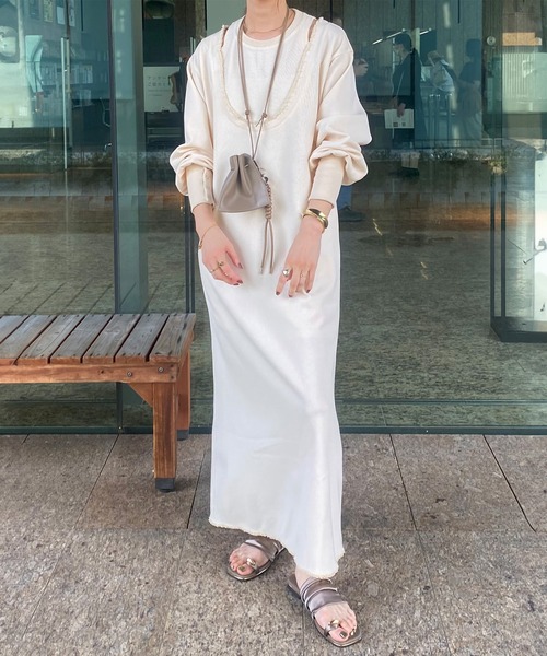 ISOOK（アイスー）の「レイヤードデザインワッフルワンピース（kiharu original）/ ロング丈 レイヤード風 サーマル 長袖 春 春服（ワンピース・レディース・ブラック/アイボリー・FREE）」の18枚目の写真