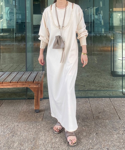 ISOOK（アイスー）の「レイヤードデザインワッフルワンピース（kiharu original）/ ロング丈 レイヤード風 サーマル 長袖 春 春服（ワンピース・レディース・ブラック/アイボリー・FREE）」の21枚目の写真