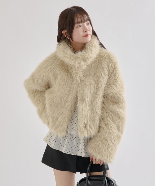 セール】【軽くて暖かい◎】ショートファーコート（その他アウター