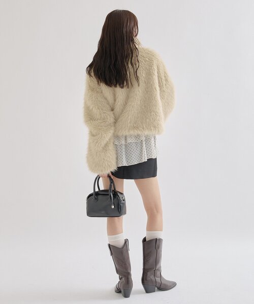 mystic(ミスティック)の「【今すぐお届け可能!軽くて暖かい◎】ショートファーコート(その他アウター・レディース・ベージュ/ブラウン・FREE)」の15枚目の写真