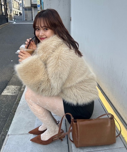 mystic ショートファーコート　ベージュ 今すぐお届け可能！軽くて暖かい◎】ショートファーコート（その他