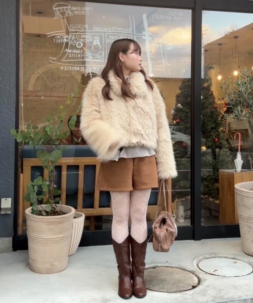 セール】【今すぐお届け可能！軽くて暖かい◎】ショートファーコート