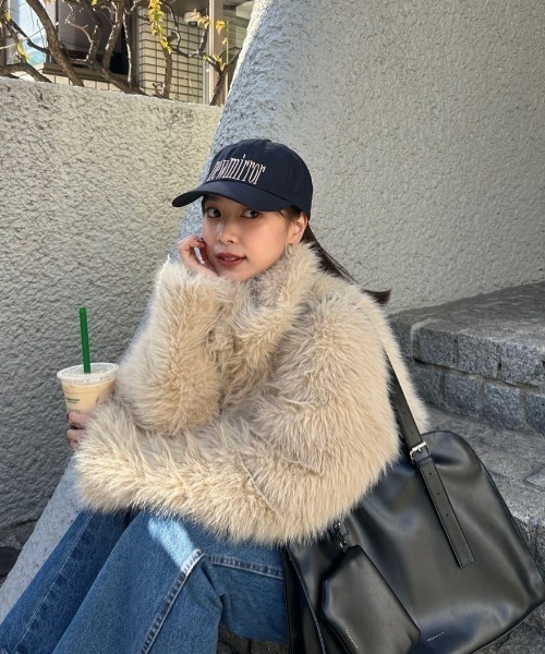 セール】【今すぐお届け可能！軽くて暖かい◎】ショートファーコート