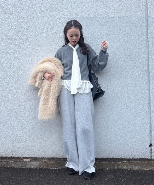 セール】【今すぐお届け可能！軽くて暖かい◎】ショートファーコート