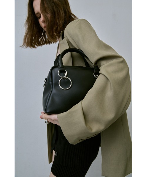 un/neu（アンノイ）の「トラペーズリング２WAYボストン / くびれボストン / ショルダーバッグ / ペットボトル収納可能（ボストンバッグ・レディース・ブラウン/ブラック・FREE）」の11枚目の写真