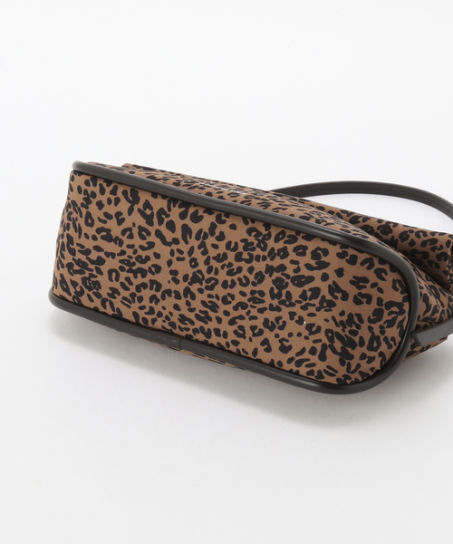 ADD CULUMN(アドカラム)の「ADDCULUMN/アドカラム ROLLA S LEOPARD(ショルダーバッグ・レディース・ブラウン・FREE)」の10枚目の写真
