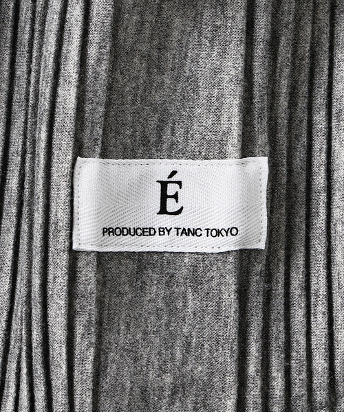 EDIFICE（エディフィス）の「E. TanC(タンク) PLEATS SWEAT パンツ（スウェットパンツ・メンズ・グレー・MEDIUM/LARGE）」の7枚目の写真