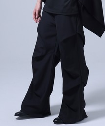 Ruze（ルゼ）の「Volume tuck flare pants / ボリュームタック フレアパンツ（その他パンツ）」