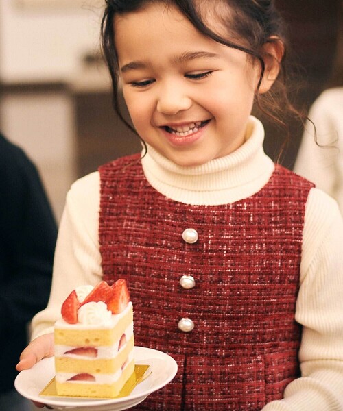 BeBe（ベベ）の「【日本製】リブニットタートルネック(80~150cm)（ニット/セーター・キッズ・オフホワイト/グレー/イエロー・120cm/150cm/140cm/110cm/130cm）」の7枚目の写真