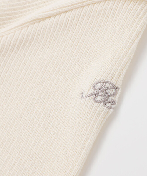 BeBe（ベベ）の「【日本製】リブニットタートルネック(80~150cm)（ニット/セーター・キッズ・オフホワイト/グレー/イエロー・120cm/150cm/140cm/110cm/130cm）」の16枚目の写真