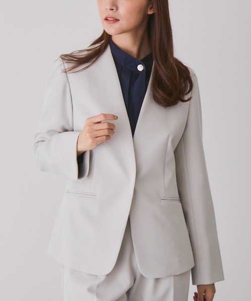 Jayro(ジャイロ)の「2WAYストレッチV衿ジャケット(ノーカラージャケット・レディース・ネイビー/グレー系その他・L/M/S)」の2枚目の写真