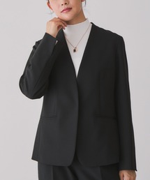 Jayro（ジャイロ）の「2WAYストレッチV衿ジャケット（ノーカラージャケット）」