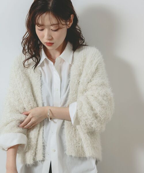 le.coeur blanc(ルクールブラン)の「ラメフェザーモールネップカーディガン(カーディガン/ボレロ・レディース・アイボリー/グレイッシュベージュ/チャコールグレー・38)」の6枚目の写真