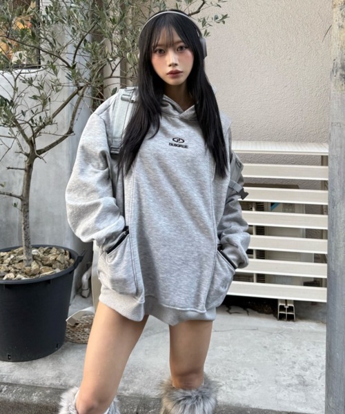 lilful(リルフル)の「【裏起毛】ルーズシルエットジップポケットギミックフーディ(パーカー・メンズ・ブラック/グレー・M/L)」の9枚目の写真