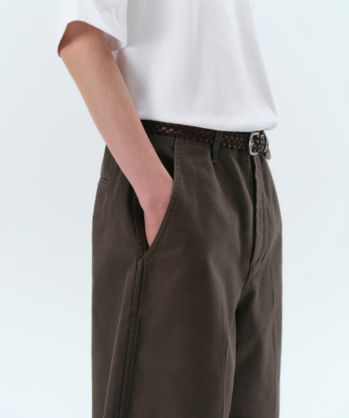 MUSINSA STANDARD（ムシンサスタンダード）の「ベージュサテンバミューダパンツ[ブラウン]（その他パンツ・メンズ・その他・32/30/31/26/27/28/29/40/38/42/36/34/33）」の5枚目の写真