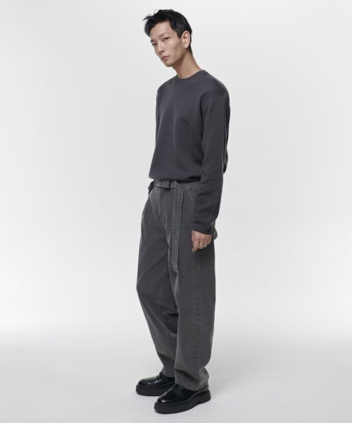 MUSINSA STANDARD（ムシンサスタンダード）の「ベルト付きセミバルーンデニムパンツ[グレー]（デニムパンツ・メンズ・その他・40/38/42/36/34/32/30/31/33/26/27/28/29）」の5枚目の写真