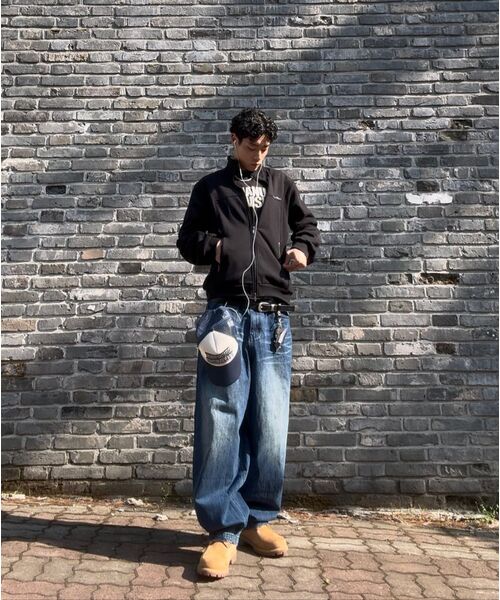 NOMANUAL（NOMANUAL）の「WASHED JUMBO DENIM PANTS - WASHED BLACK（デニムパンツ・レディース・その他・X-LARGE/SMALL/MEDIUM/LARGE）」の5枚目の写真