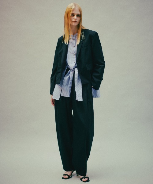 ADORE(アドーア)の「◆マニッシュクロスパンツ(その他パンツ・レディース・ネイビー/グレー・38/36)」の2枚目の写真