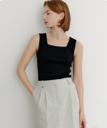 LOOKAST（ルックキャスト）の「Chloe square neck sleeveless knitwear / CHLOES SQUARE NECK SLEEVELESS KNIT_3 colors（Tシャツ/カットソー・レディース）」