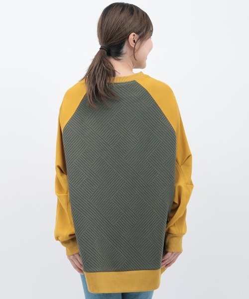 チチカカ（チチカカ）の「ふくれジャカードコンビプルオーバー（スウェット・レディース・ブラック/ベージュ/マスタード・FREE）」の16枚目の写真