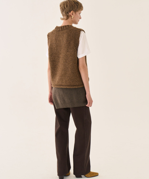 GRIDAJ（クリダジェイ）の「ミニマルストレートコットンパンツ_ブラウン（その他パンツ・レディース・ブラウン・SMALL/MEDIUM）」の3枚目の写真