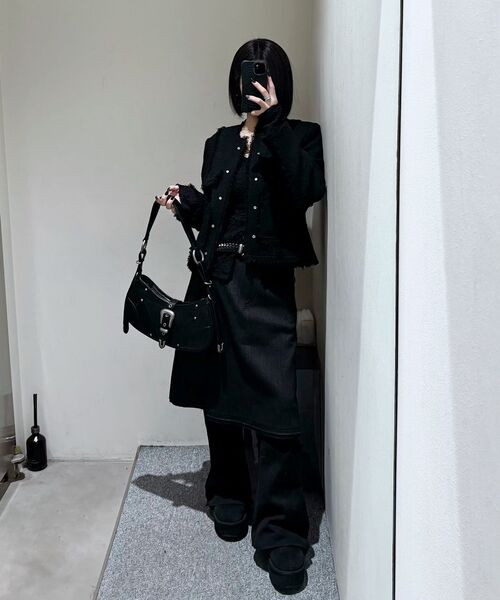 INSILENCE WOMEN(インサイレンスウーマン)の「ローディテールウールスカートCHARCOAL(スカート・レディース・その他・SMALL/MEDIUM/LARGE)」の19枚目の写真