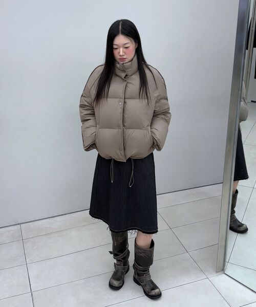 INSILENCE WOMEN(インサイレンスウーマン)の「ローディテールウールスカートCHARCOAL(スカート・レディース・その他・SMALL/MEDIUM/LARGE)」の7枚目の写真