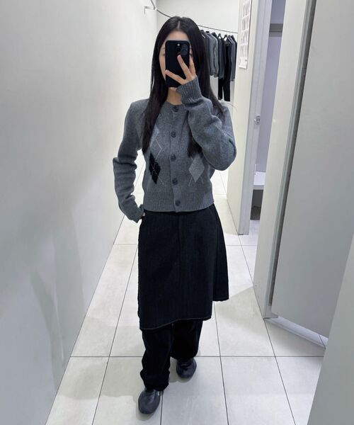 INSILENCE WOMEN(インサイレンスウーマン)の「ローディテールウールスカートCHARCOAL(スカート・レディース・その他・SMALL/MEDIUM/LARGE)」の13枚目の写真