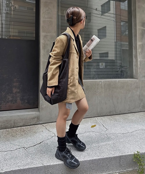 nananamoe(ナナナモエ)の「suede mini skirt(スカート・レディース・ベージュ・S/M)」の4枚目の写真