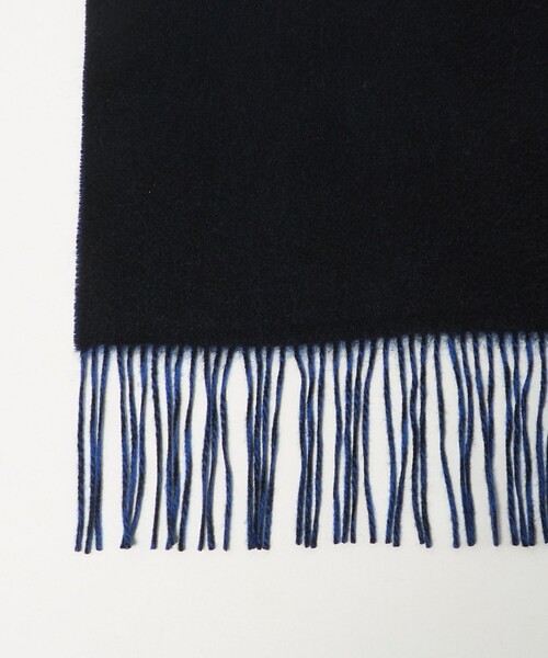 UNITED ARROWS（ユナイテッドアローズ）の「カシミヤ リバーシブル マフラー（マフラー・メンズ・ダークグリーン/ブラウン系/ベージュ/ネイビー/ダークブラウン/ダークグレー/ワイン/ブラック・FREE）」の13枚目の写真