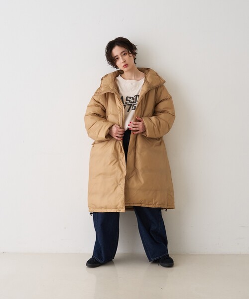 REMI RELIEF（レミレリーフ）の「【REMI RELIEF/レミレリーフ】超軽量ナイロンアウトドアダウンロングジャケットフーディー/日本製（ダウンジャケット/コート・レディース・ベージュ/ブラウン・フリー）」の11枚目の写真