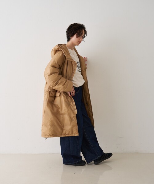 REMI RELIEF（レミレリーフ）の「【REMI RELIEF/レミレリーフ】超軽量ナイロンアウトドアダウンロングジャケットフーディー/日本製（ダウンジャケット/コート・レディース・ベージュ/ブラウン・フリー）」の14枚目の写真