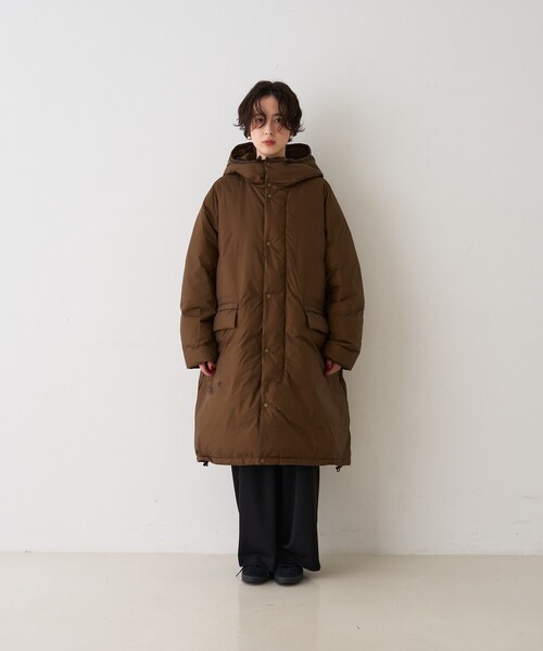 REMI RELIEF（レミレリーフ）の「【REMI RELIEF/レミレリーフ】超軽量ナイロンアウトドアダウンロングジャケットフーディー/日本製（ダウンジャケット/コート・レディース・ベージュ/ブラウン・フリー）」の18枚目の写真