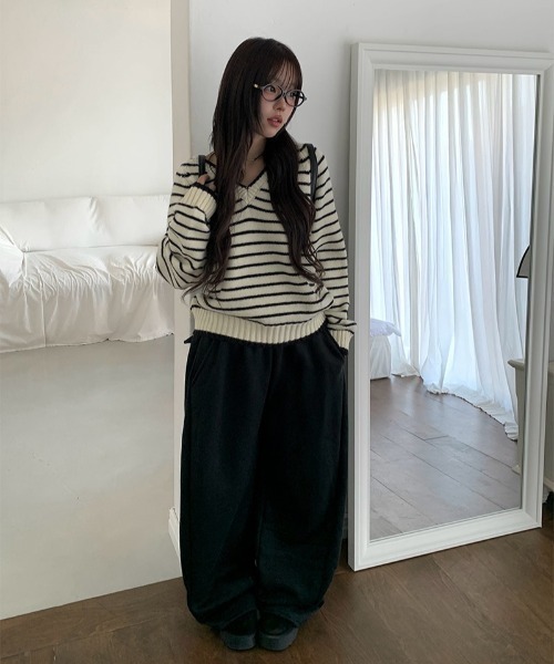 anyonemore（エニワンモア）の「裏起毛サイドタックウエストゴムバックポケットワイドパンツ（スウェットパンツ・レディース・グレー/ブラウン/ブラック・FREE）」の22枚目の写真