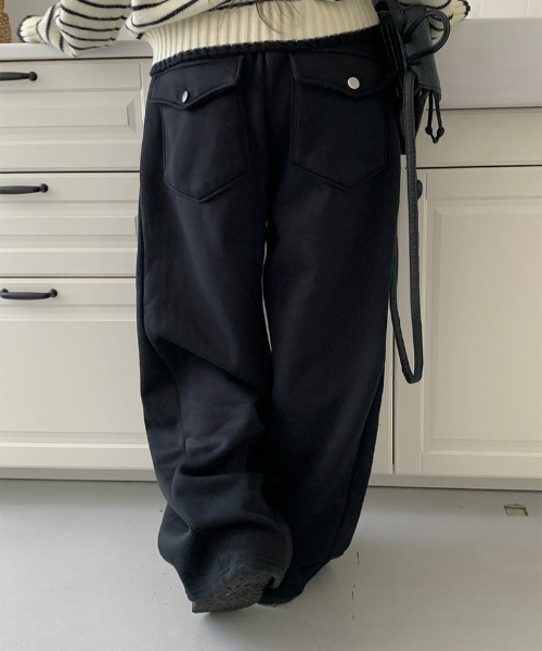 anyonemore（エニワンモア）の「裏起毛サイドタックウエストゴムバックポケットワイドパンツ（スウェットパンツ・レディース・グレー/ブラウン/ブラック・FREE）」の19枚目の写真