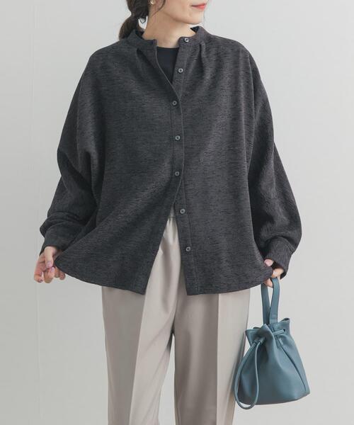 URBAN RESEARCH DOORS(アーバンリサーチドアーズ)の「ドルマンバンドカラーシャツ(シャツ/ブラウス・レディース・ベージュ/チャコールグレー・FREE)」の16枚目の写真
