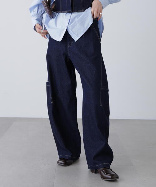 FREE'S MART(フリーズマート)の「◆サイドポケットコクーンデニムパンツ(デニムパンツ・レディース・ホワイト系その他/ブルー系その他/ワンウォッシュ・SMALL/MEDIUM)」の10枚目の写真