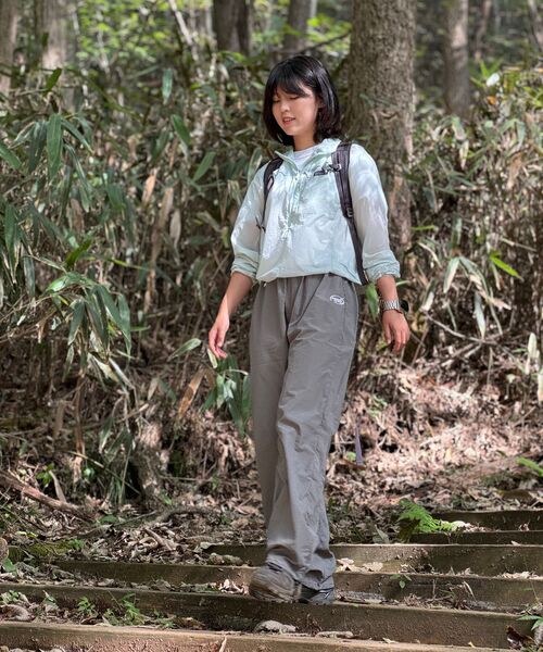 PEACEOFMIND(ピースオブマインド)の「ロゴナイロンワイドトラックパンツ(グレー)(スウェットパンツ・メンズ・その他・MEDIUM/LARGE/X-LARGE)」の4枚目の写真